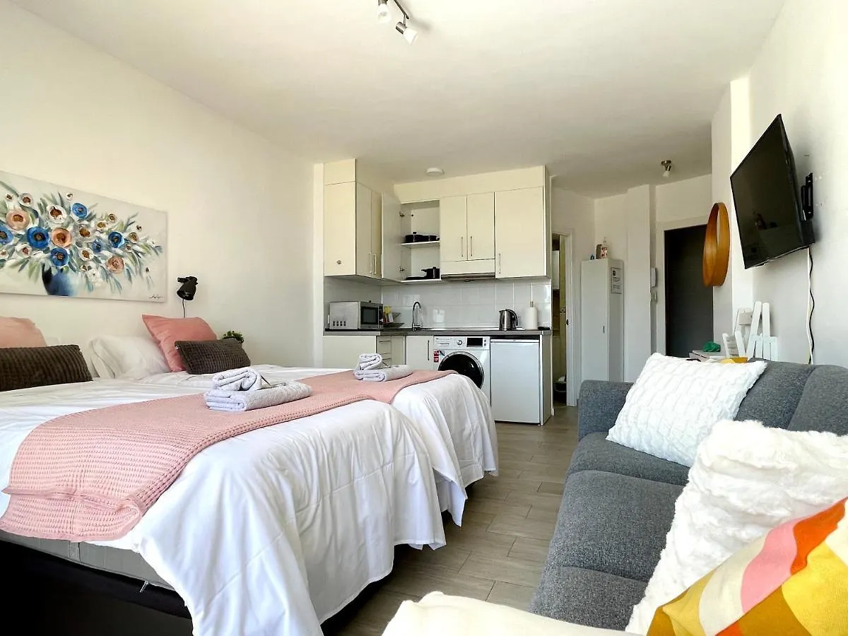 Benalmadena Studio Home With Sea View, Very Near The Beach 0*,  Spain